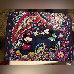 Vera Bradley Mickey Mouse bag. So cute
